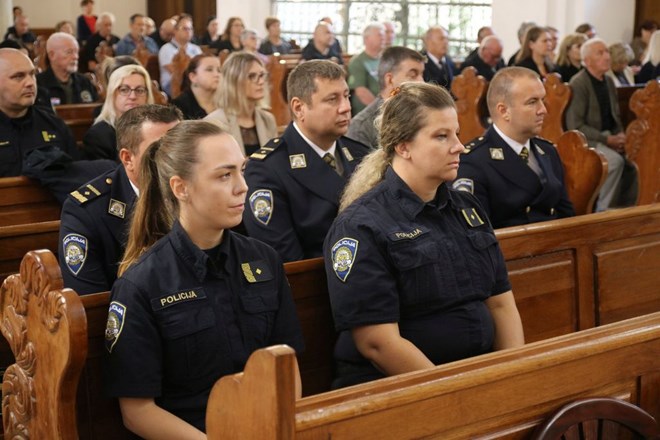 ​Biskup Radoš predslavio misu povodom Dana policije uz blagdan svetih arkanđela